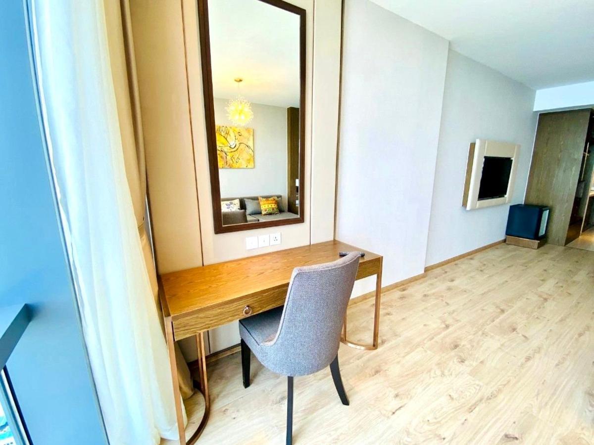 Rollton Ocean View Apartment Nha Trang Luaran gambar