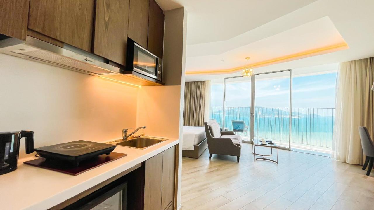 Rollton Ocean View Apartment Nha Trang Luaran gambar