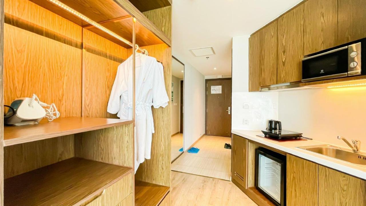 Rollton Ocean View Apartment Nha Trang Luaran gambar