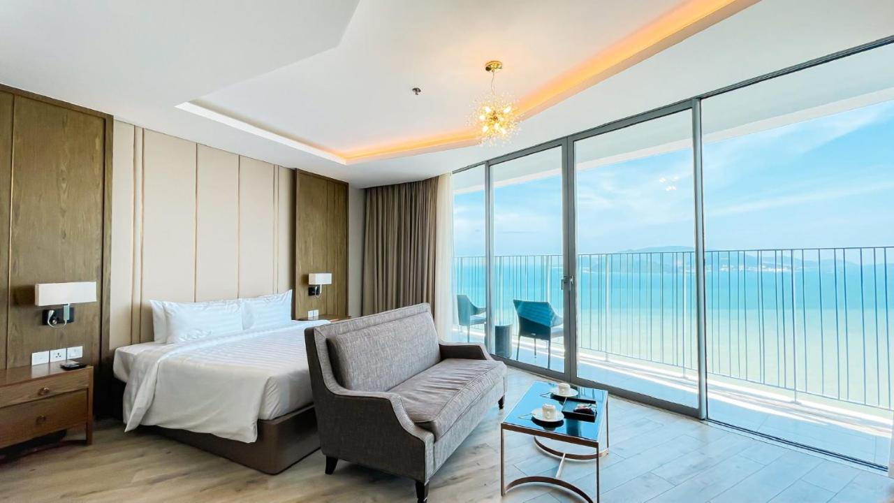 Rollton Ocean View Apartment Nha Trang Luaran gambar