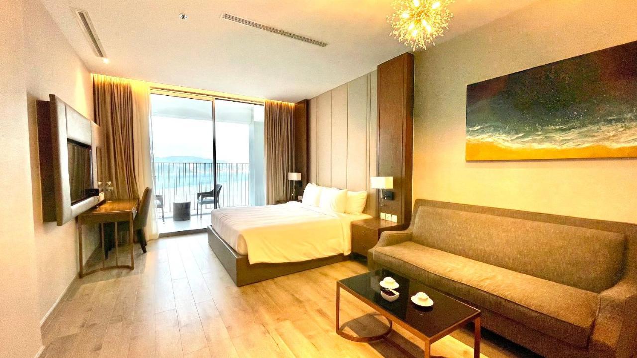 Rollton Ocean View Apartment Nha Trang Luaran gambar