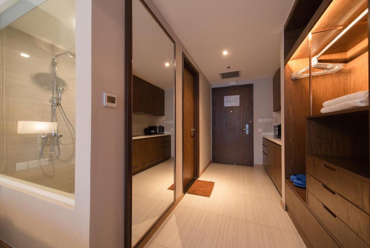 Rollton Ocean View Apartment Nha Trang Luaran gambar